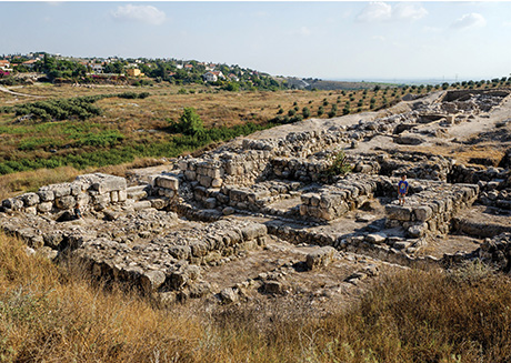 Gezer, Solomonic gate from northeast_tb070506150 - The BAS Library