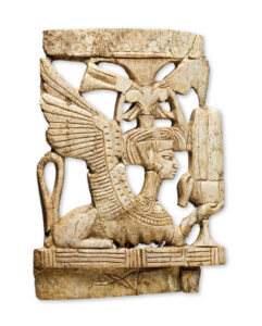 Megiddo ivory sphinx_ISAC Museum (A22213)