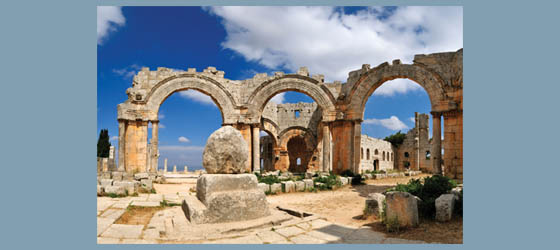 Saint_Simeon_monastery_at_Qalat_Sim'an_Alamy_C031JJ_blue_scaled
